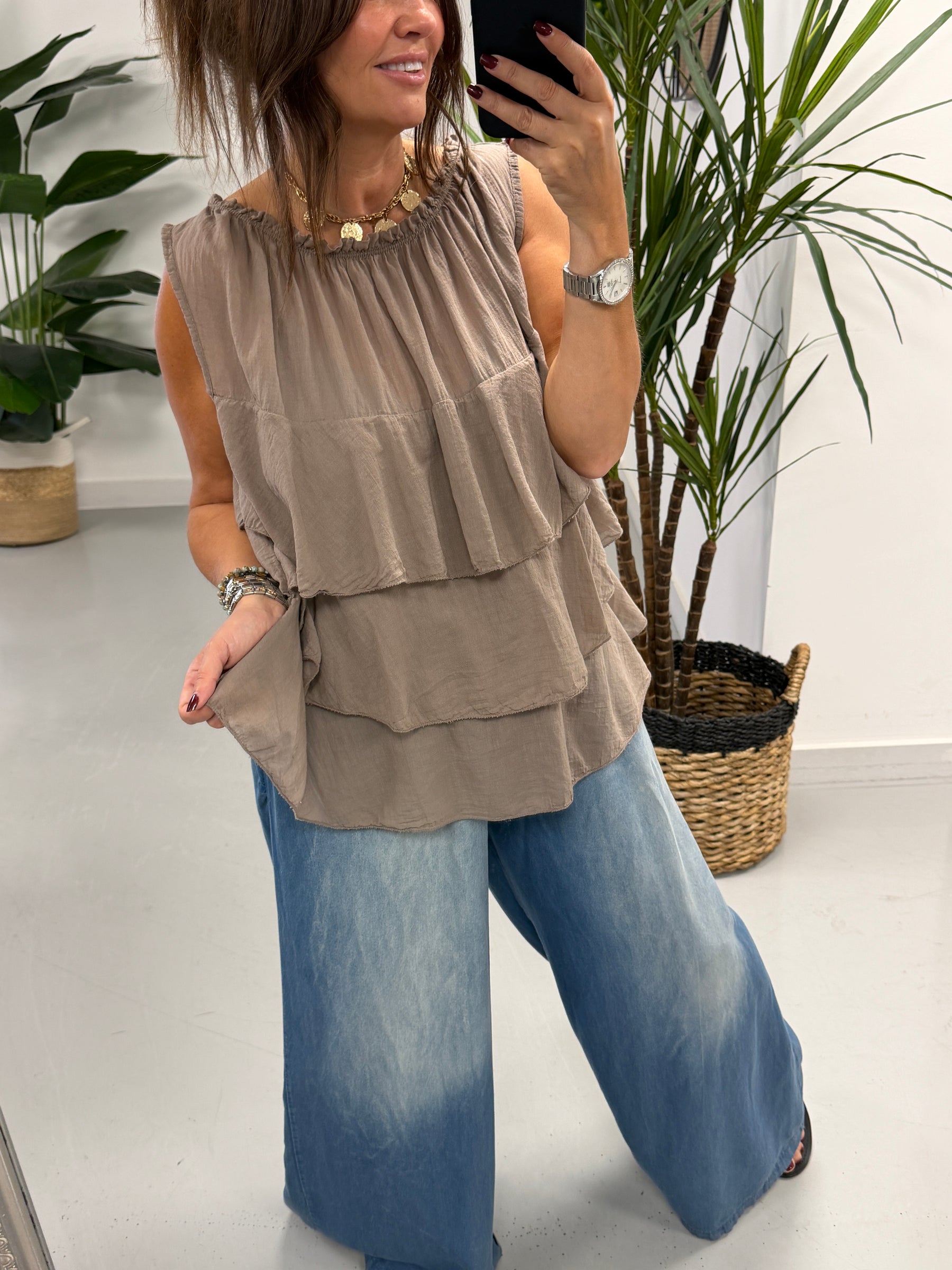 The Rio Ruffle Top - Pebble