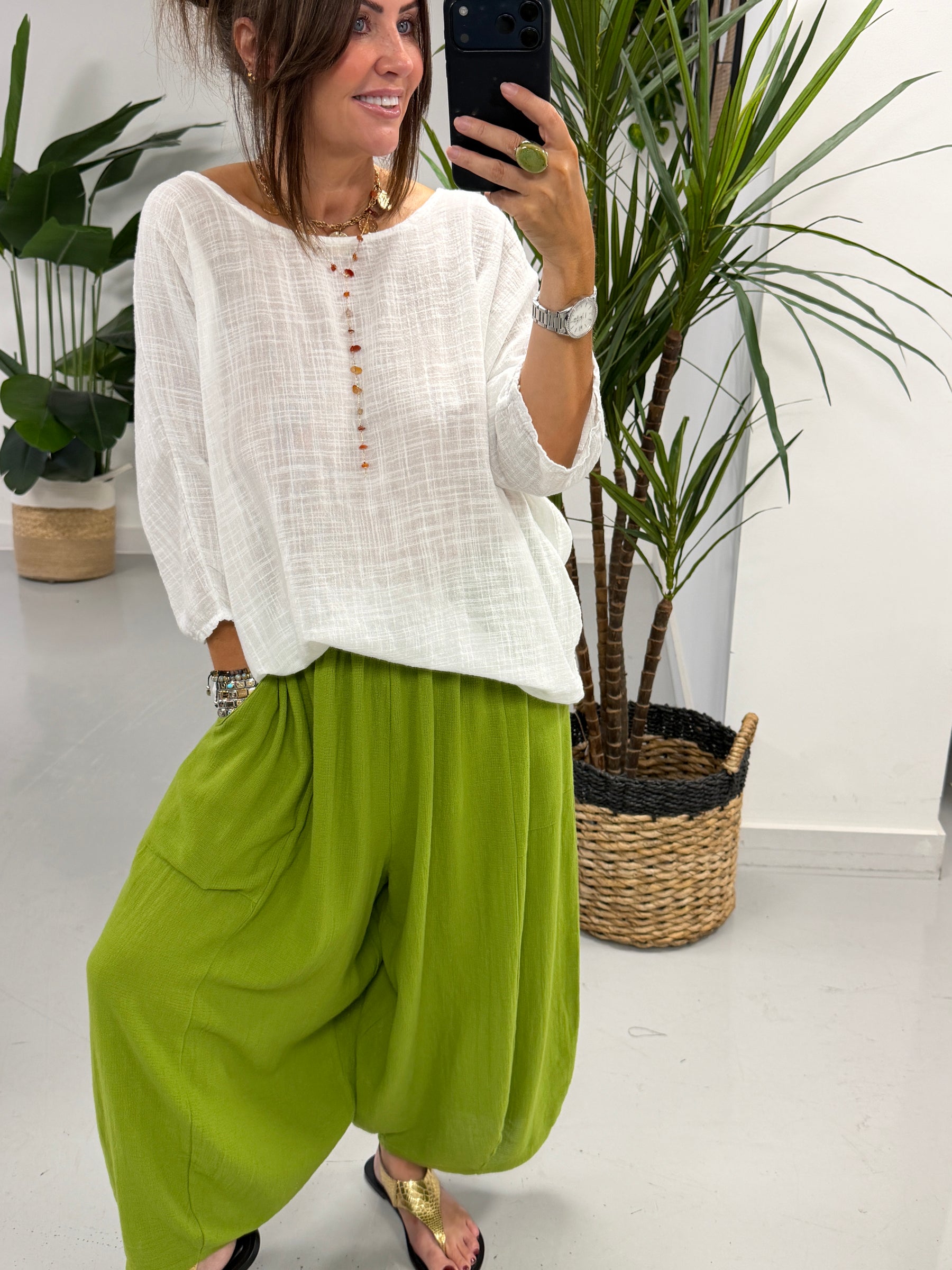Cropped Sahara Balloon Pants - Pistachio