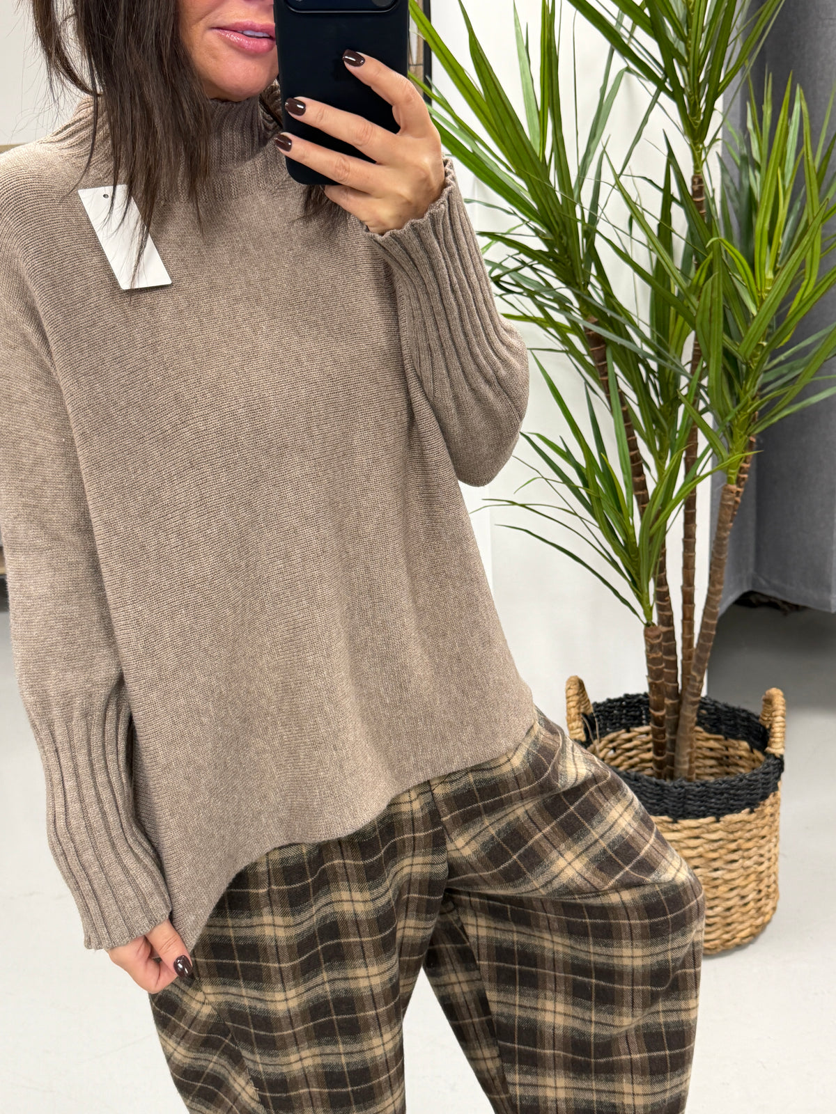 Ribbed Sleeve Knit - Oatmeal