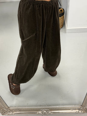 Cord Front Pocket Barrel Trousers - Chocolate (Size 14-18)