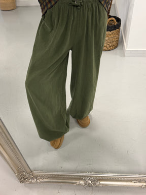 The Balloon Needlecord Trousers - Khaki