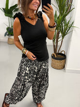 Ruffle Shoulder Ribbed Vest Top- Black