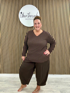 The Stripe Soft Knit (plus) - Chocolate