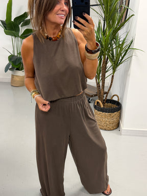 The Weekend Slouch Balloon Set - Chocolate