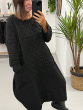 The Cosmo Cocoon Pocket Dress