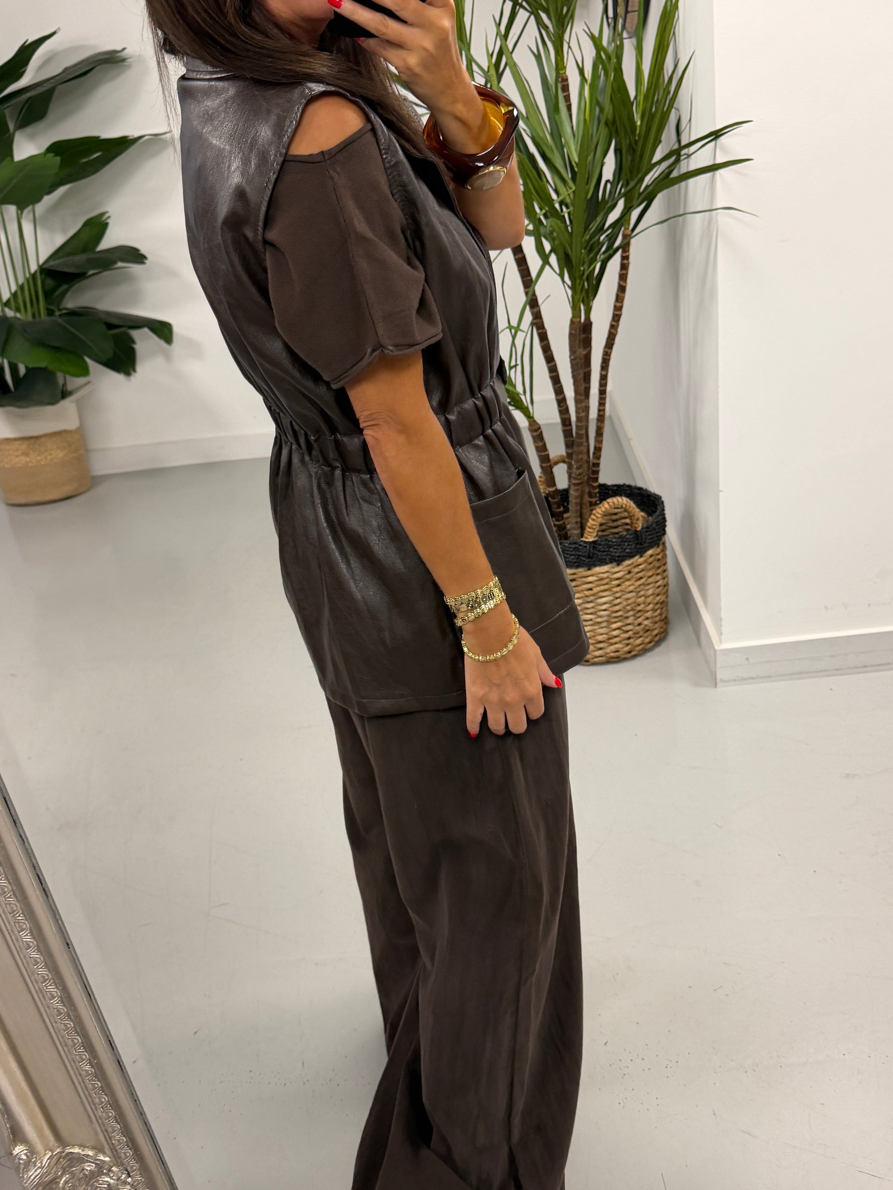 Soft Touch PU Gilet - Chocolate