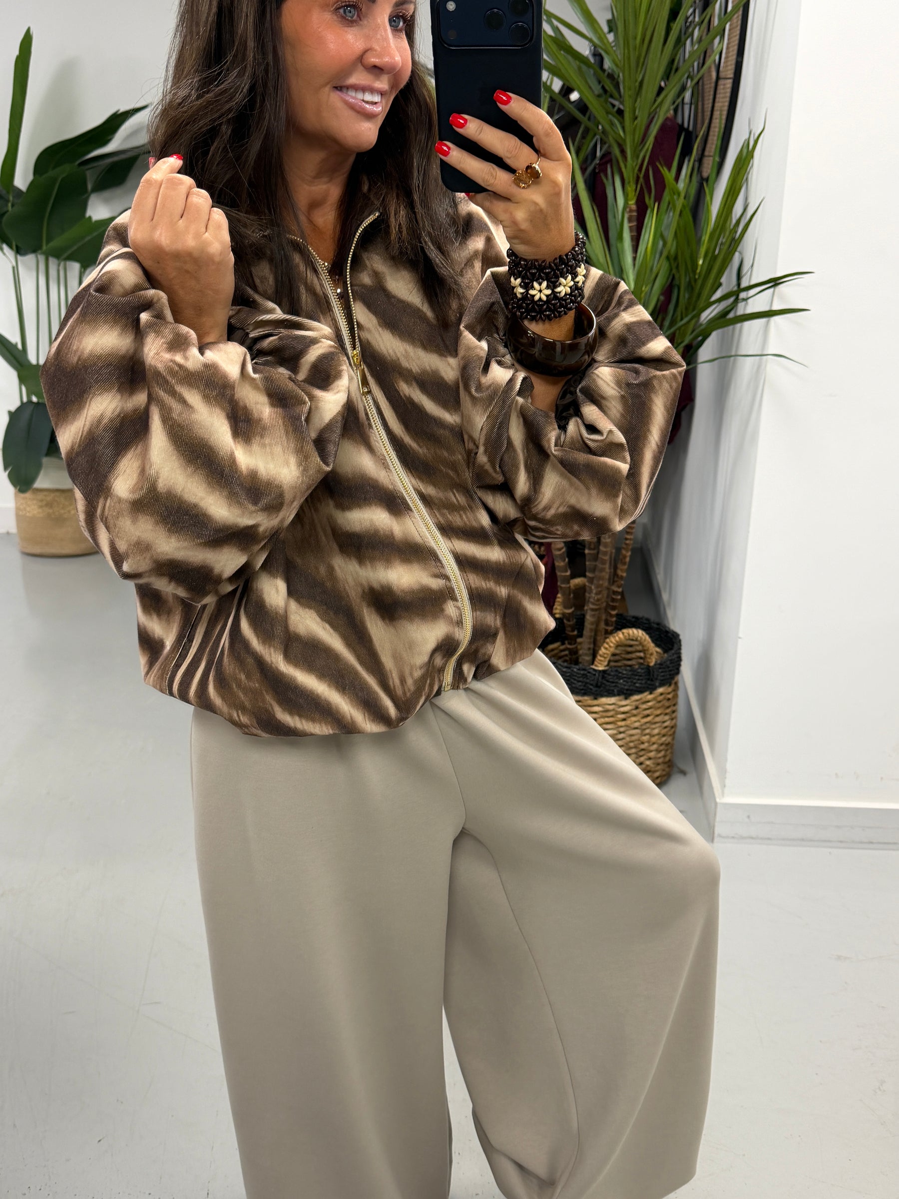 Zebra Bubble Bomber - Chocolate