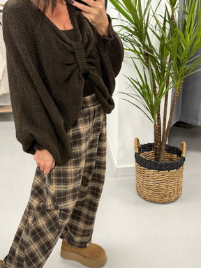 The Button Bow Cosy Knit - Chocolate