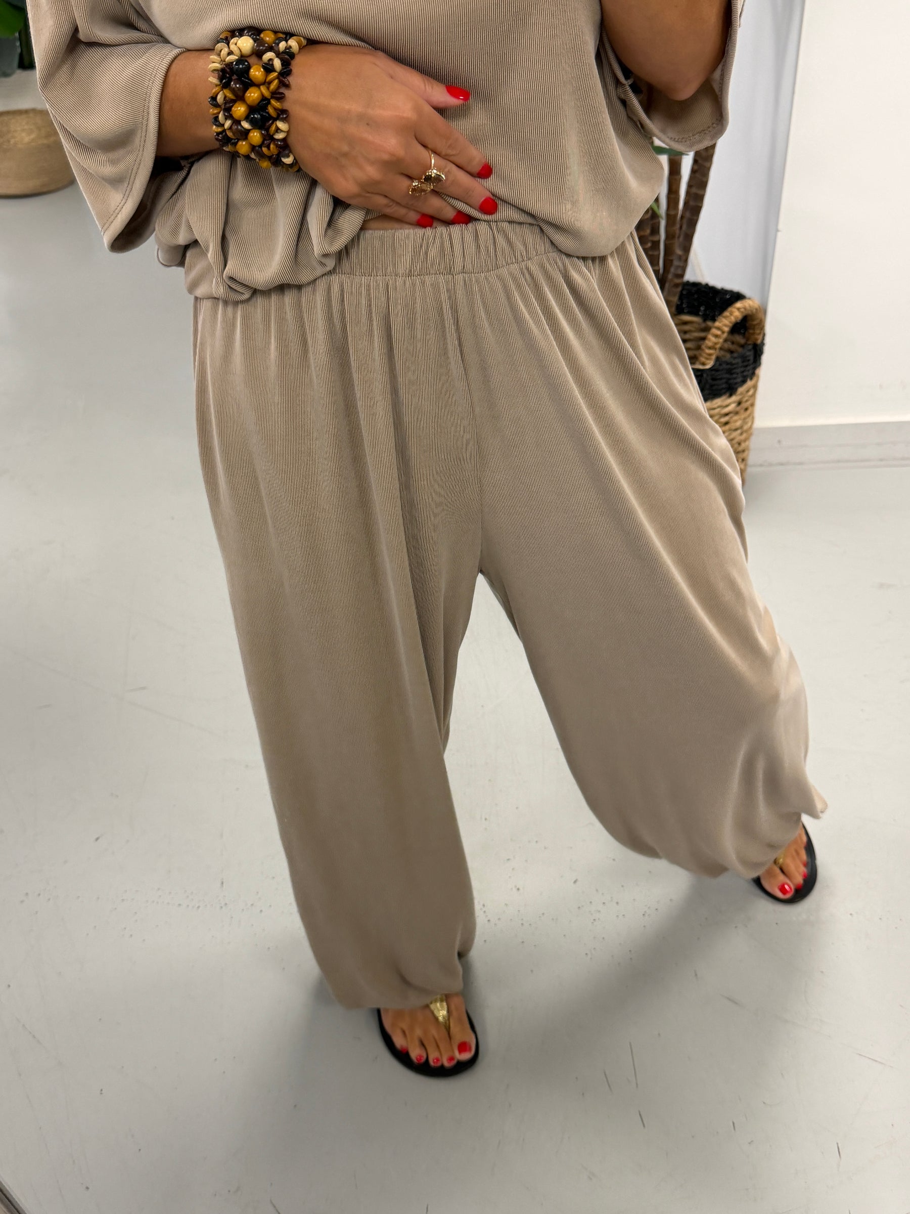 The Weekend Slouch Ribbed Co-Ord - Camel