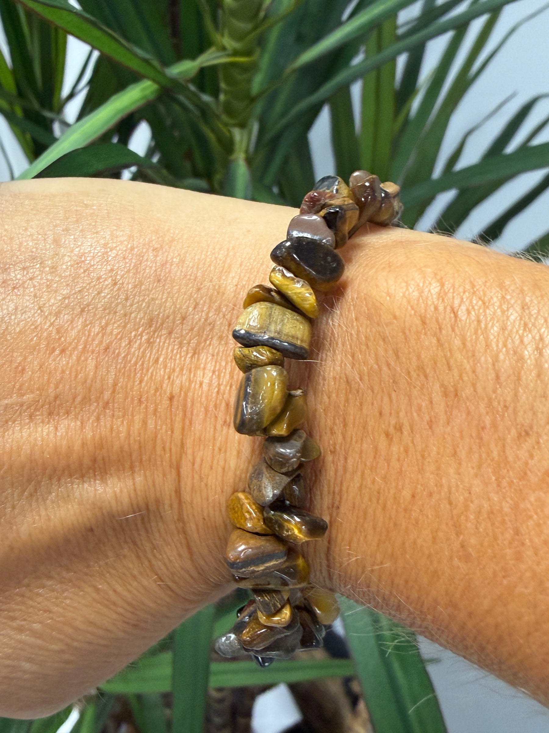 Stone Elasticated Bracelet- Chocolate