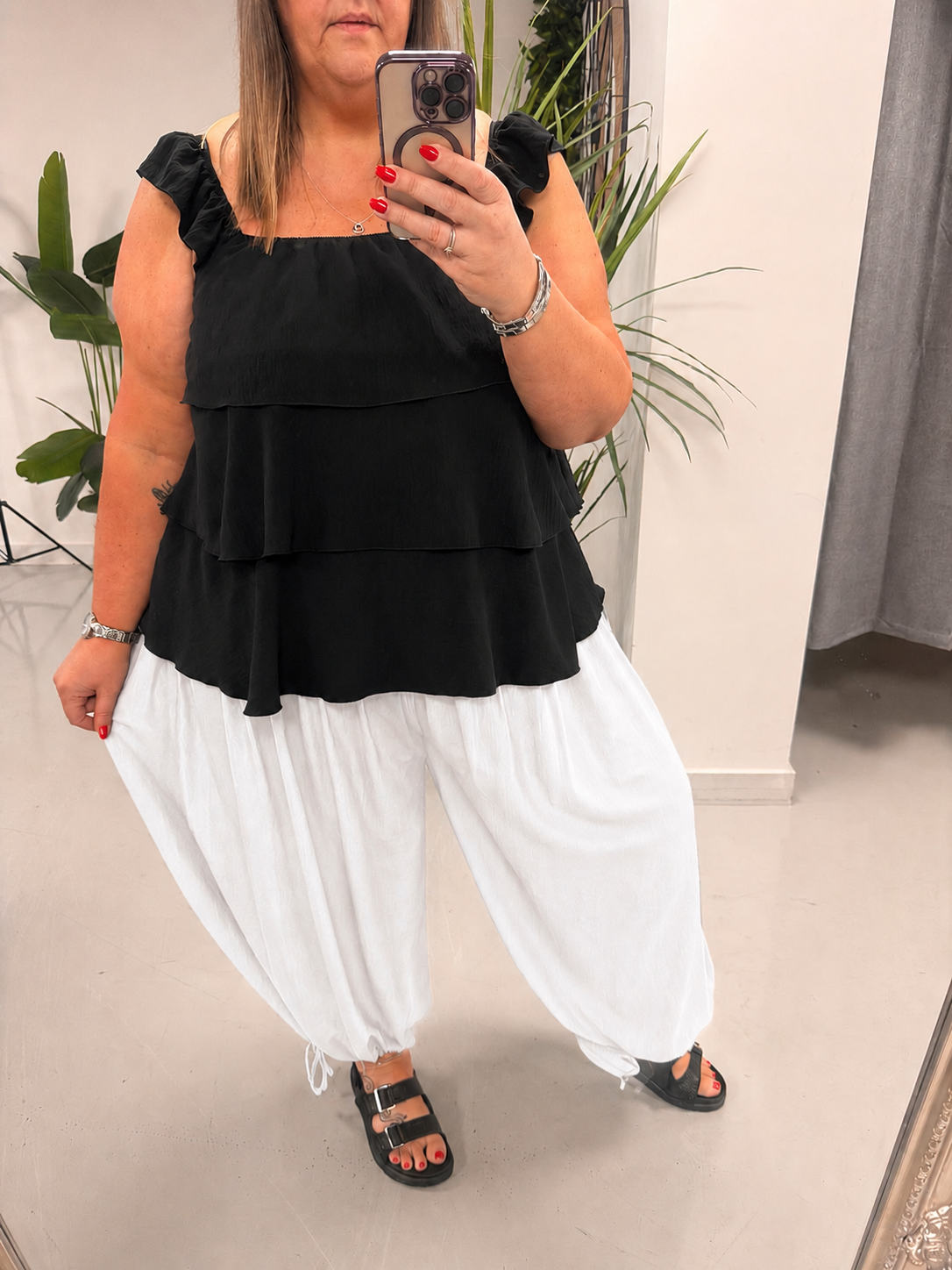 The Crinkle Side Tie Balloon Trousers - White