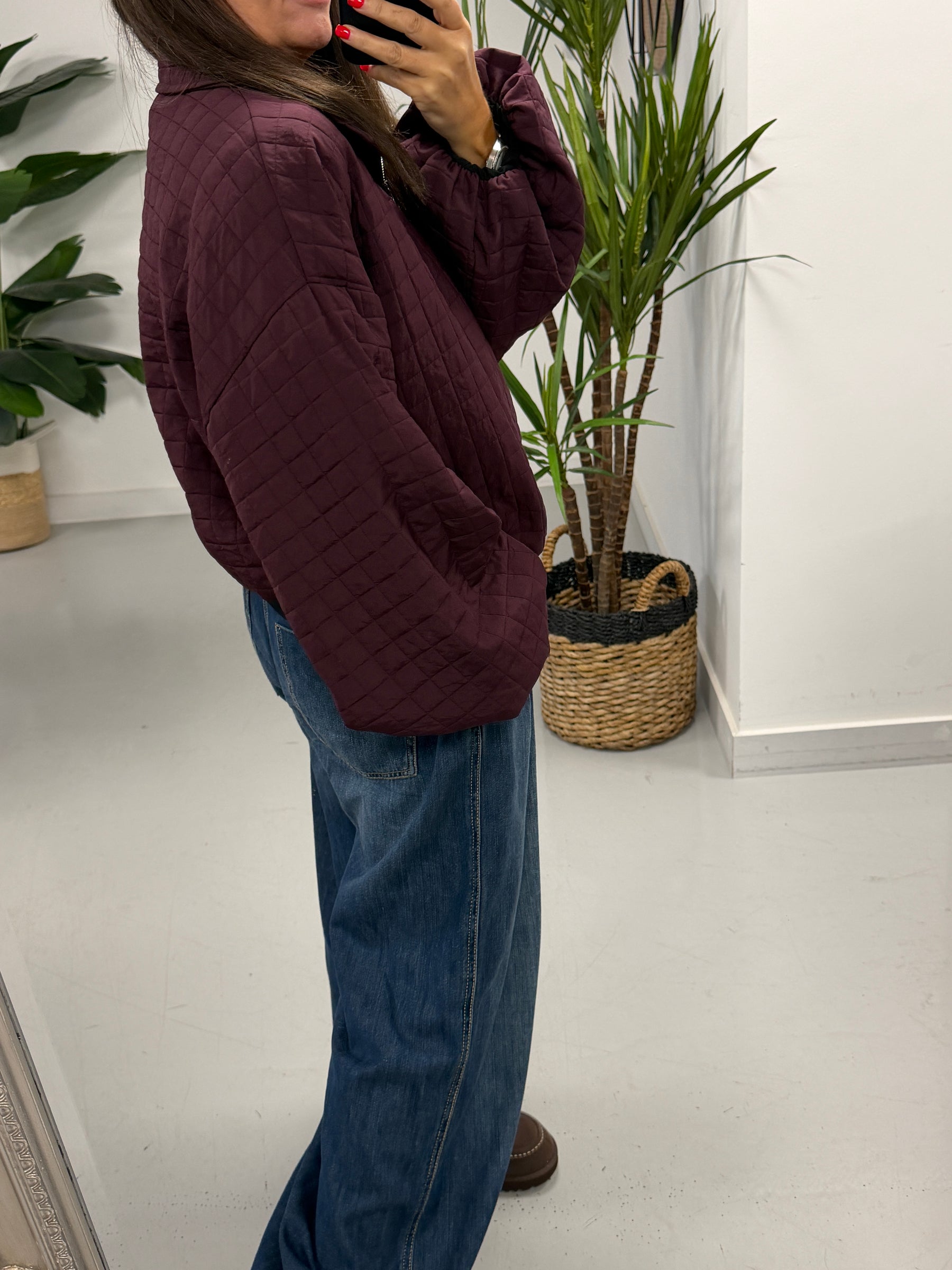 Lightweight Quilted Bomber - Wine