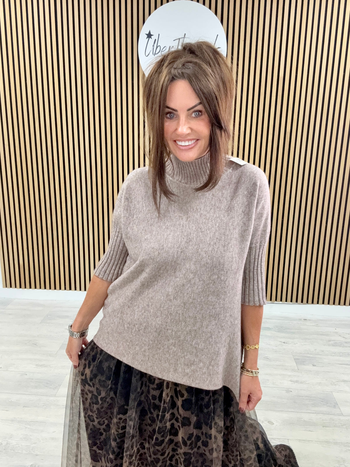 Crop Sleeve Knit - Mocha