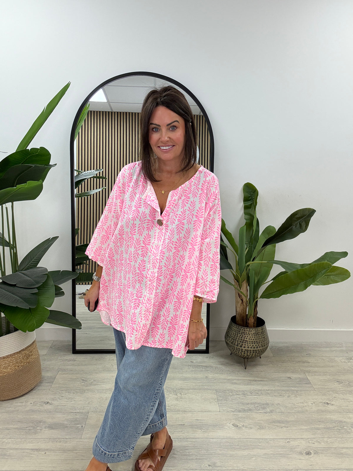 The Valencia Morella One Button - Pink