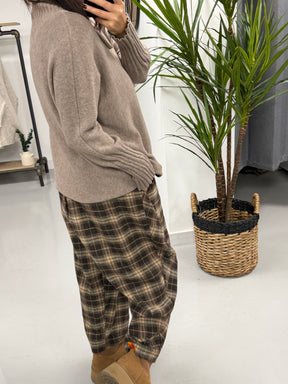 Ribbed Sleeve Knit - Oatmeal