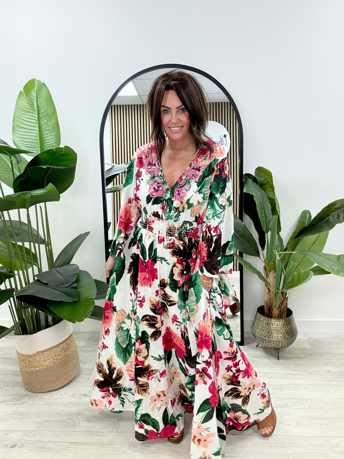 The Moanu Maxi - sized