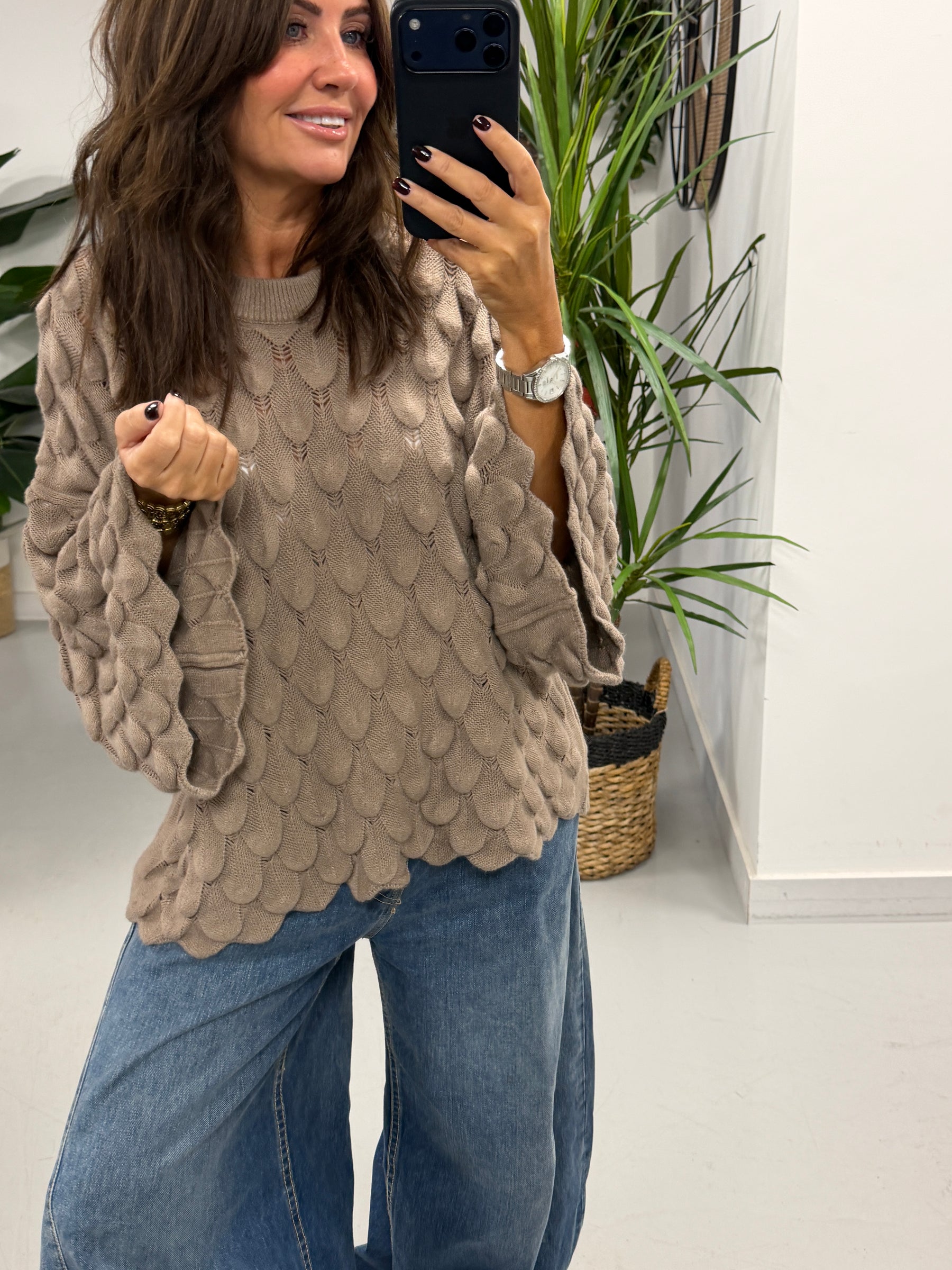 Soft Touch Tear Drop Knit - Mocha (Size 8 - 16)