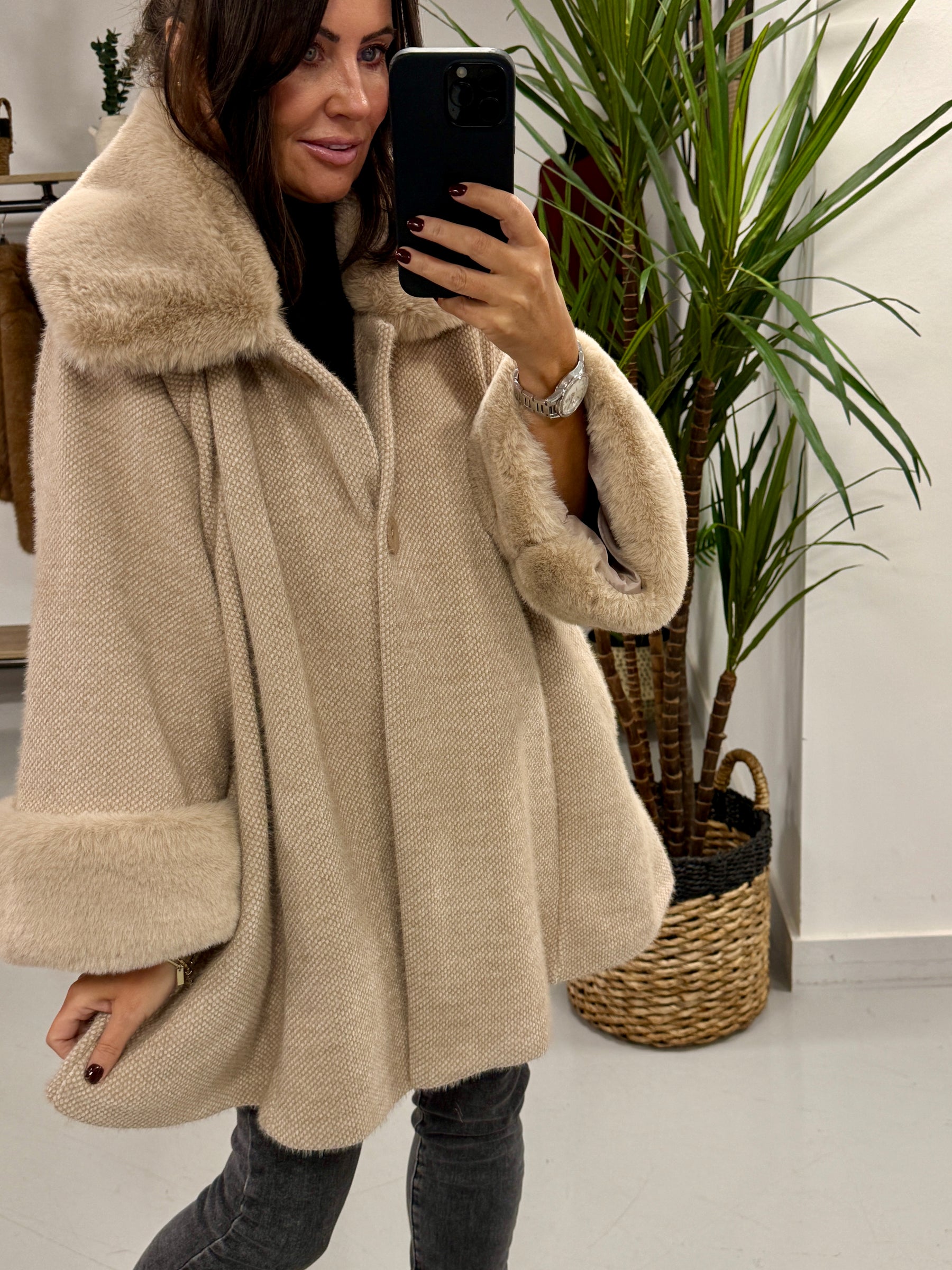 Kensington Swing Jacket - Cream