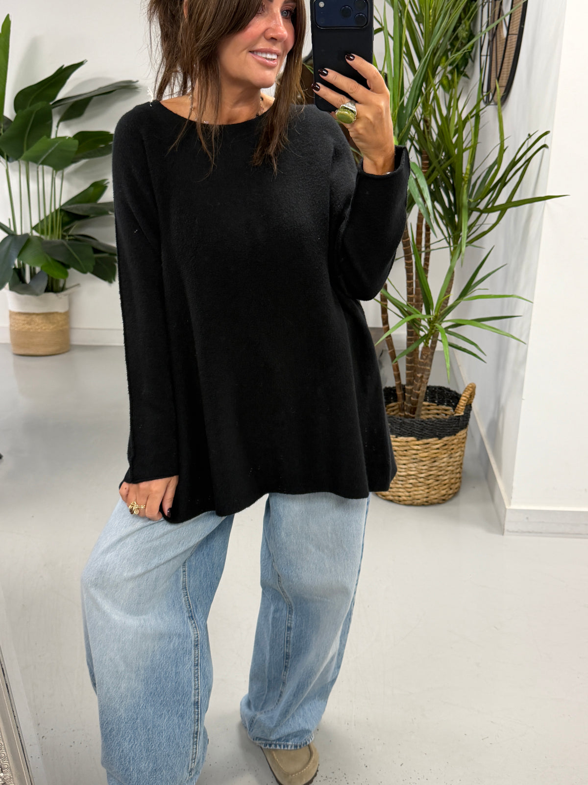 The Chelsea Soft Knit - Black