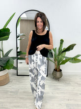 The Highland Belted Trouser - Grey