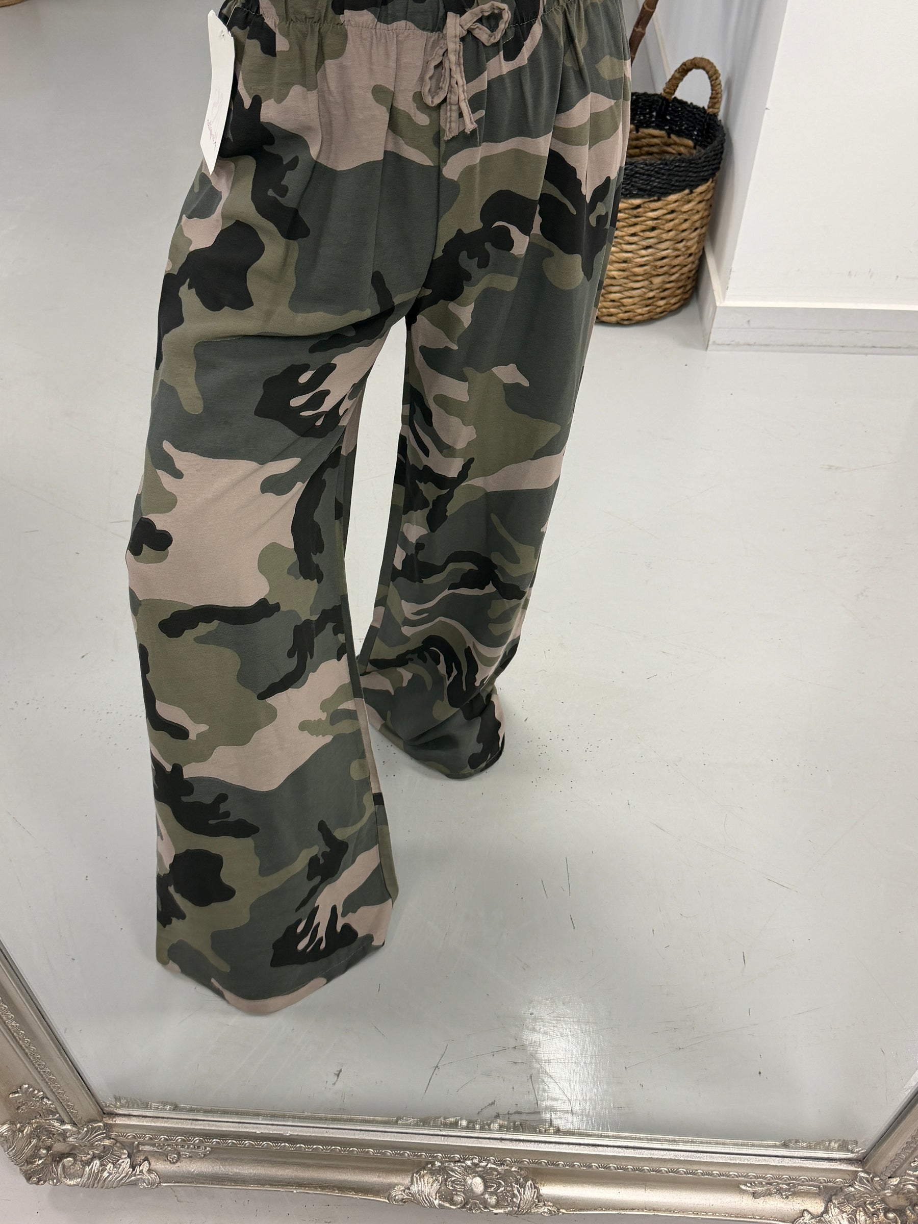 Camo Wide Leg Trousers - Mocha