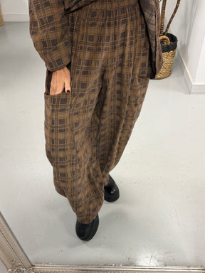 The Herritage Check Barrel Needlecord Joggers - Camel/Chocolate  (Size 12-18)