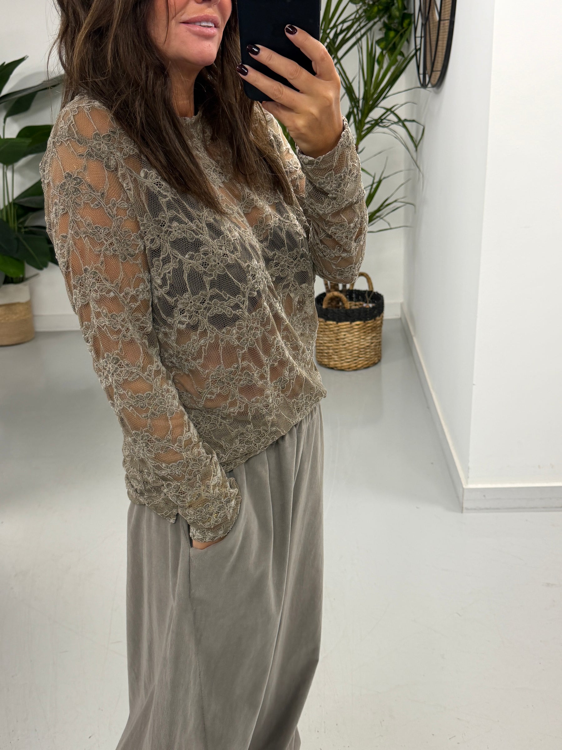 The Luna Lace Mesh - Taupe (Size 10-16)