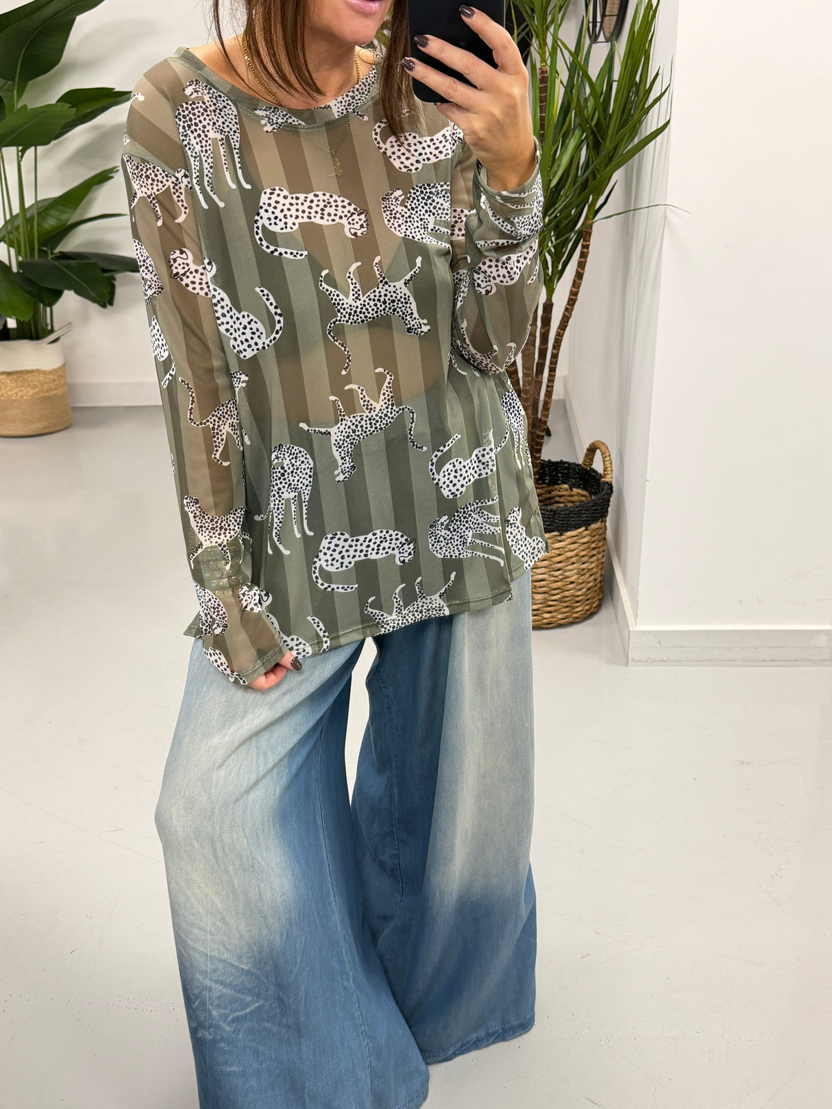 The Khaki Pink Leopard Mesh