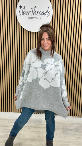 Oversized Abstract Flower Soft Knit - Grey