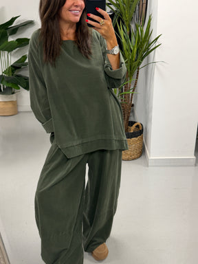 The Barrel Needlecord Joggers - Khaki