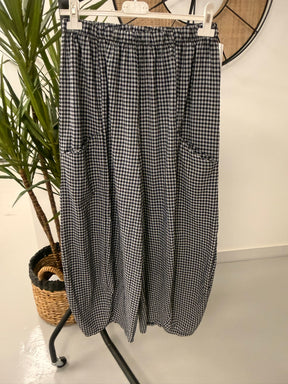 The Vichy Gingham Barrel Trouser - Black