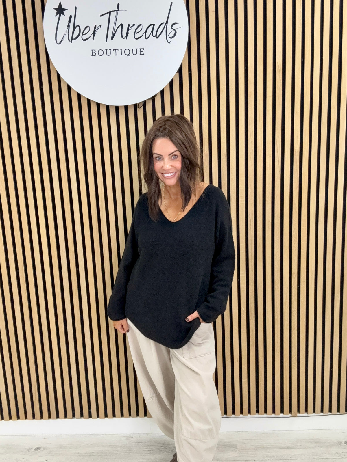 The Chelsea V Neck Knit - Black