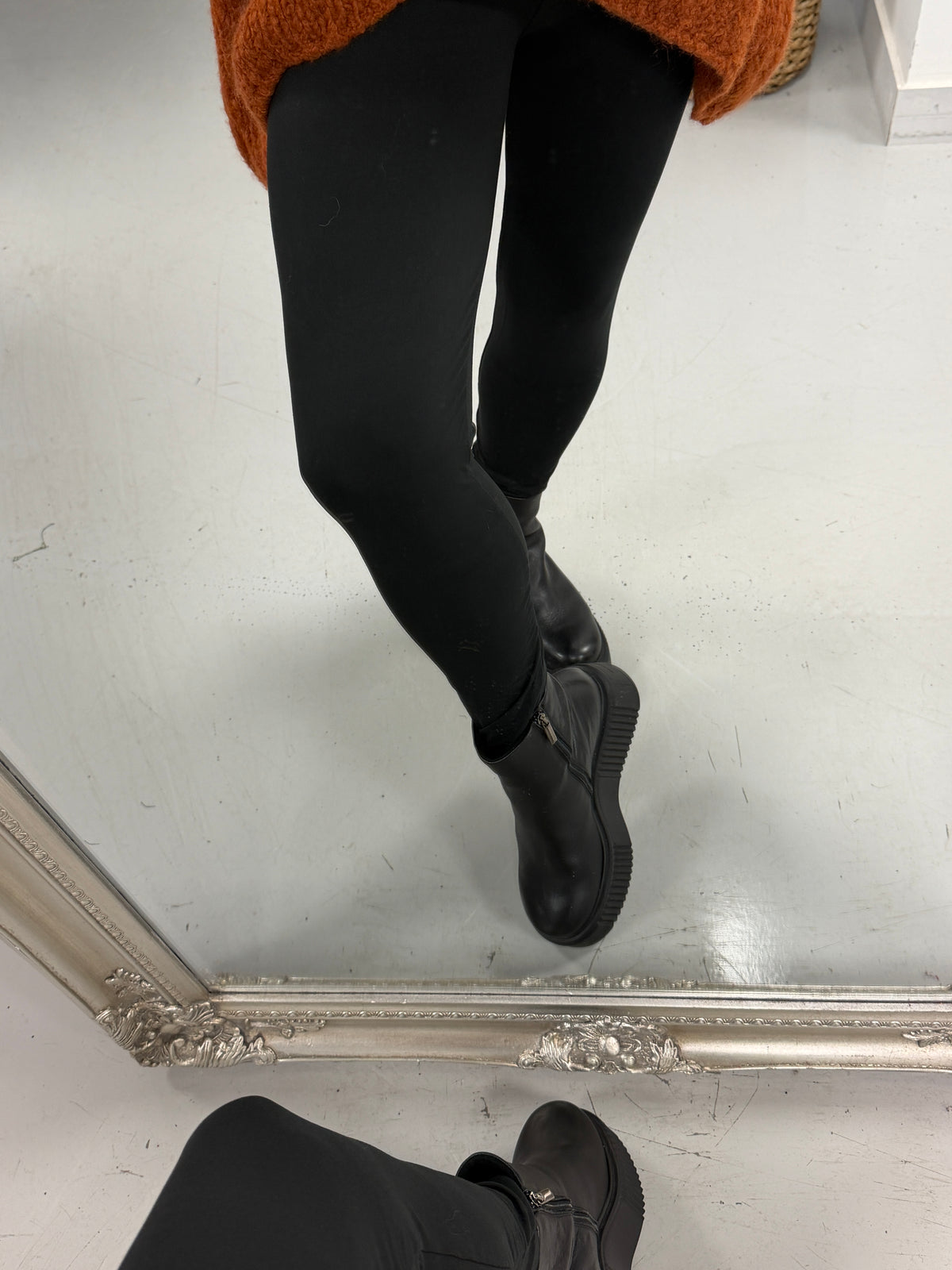 Soft Touch Leggings - Black