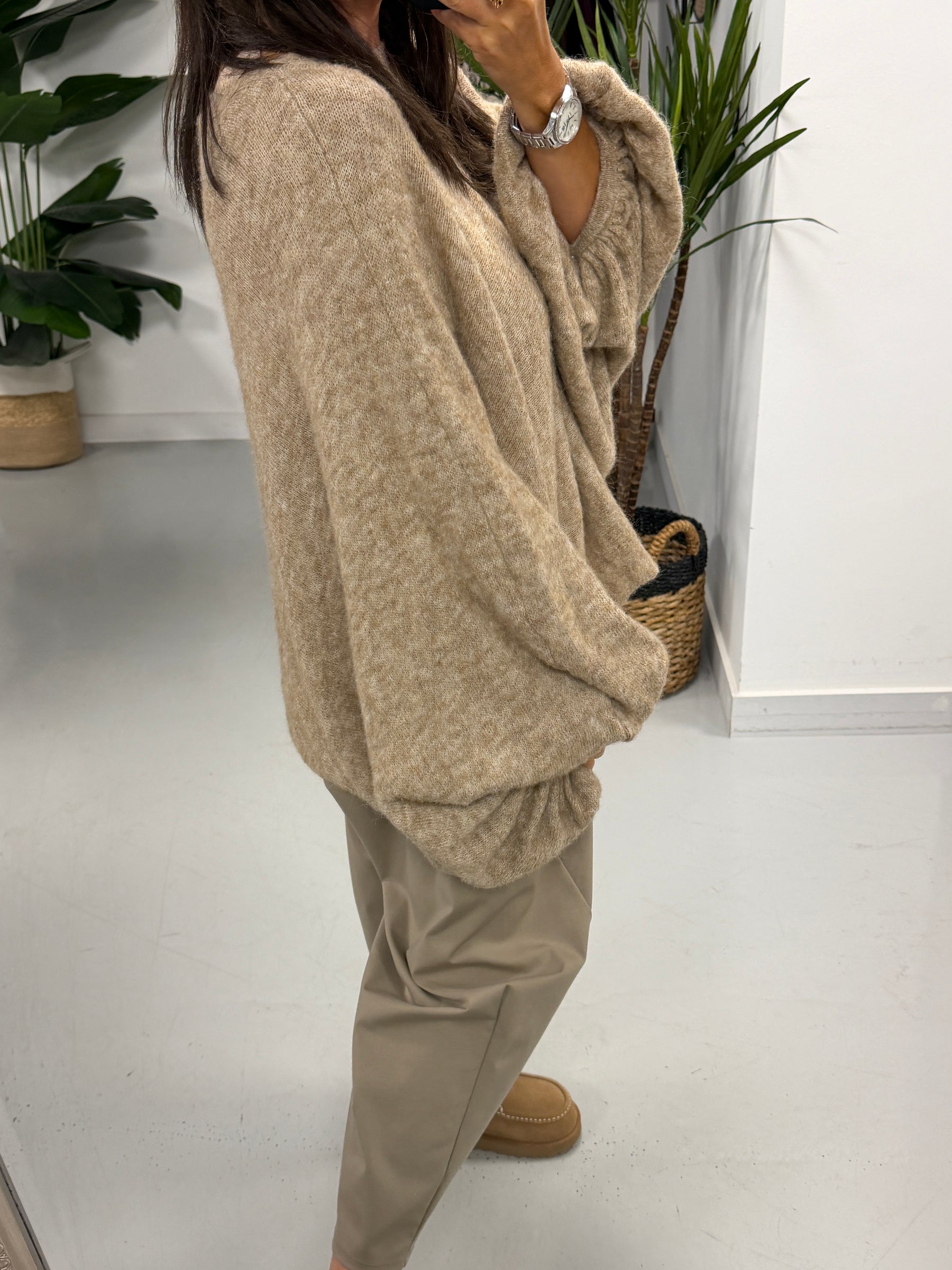 Zeta Otto Chunky Sleeve Knit - Camel