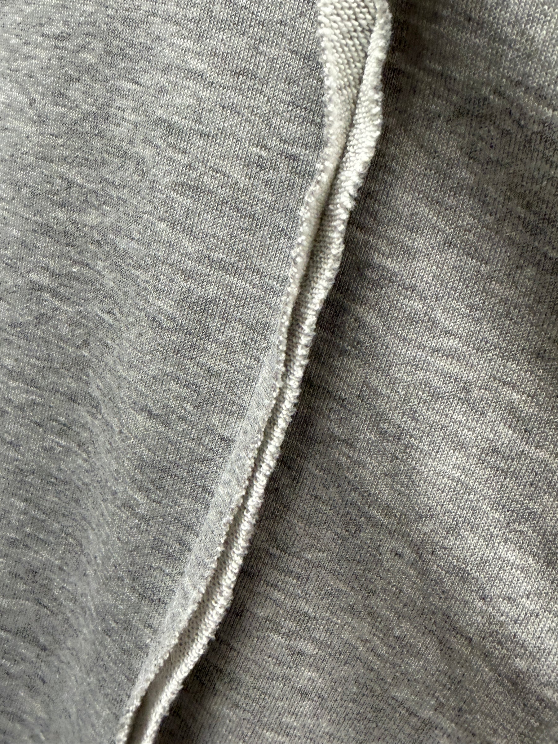 The Deluxe Weekend Crop Sleeve Sweat - Grey