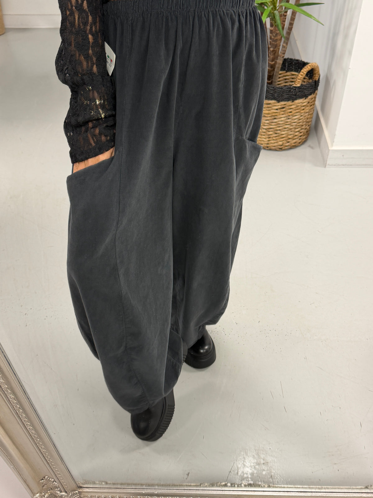 The Barrel Pocket Needlecord Joggers - Charcoal (Size 10-18)