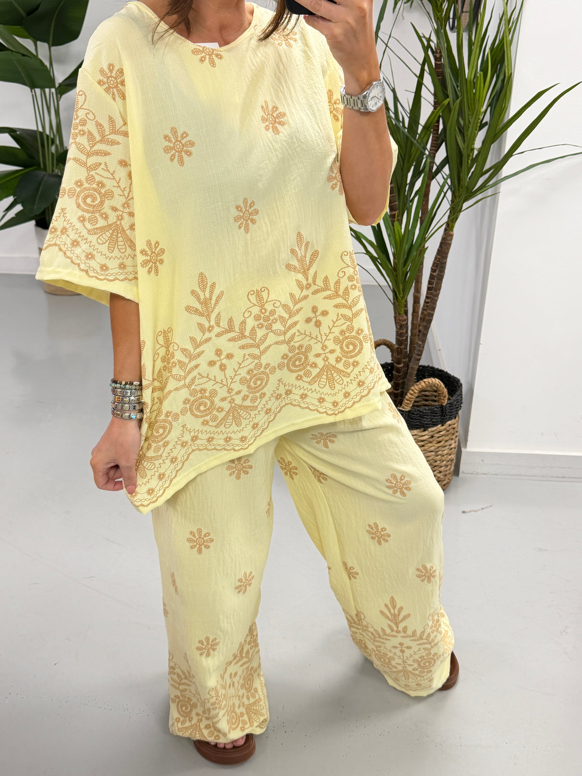 The Linen Mix Two Piece - Lemon