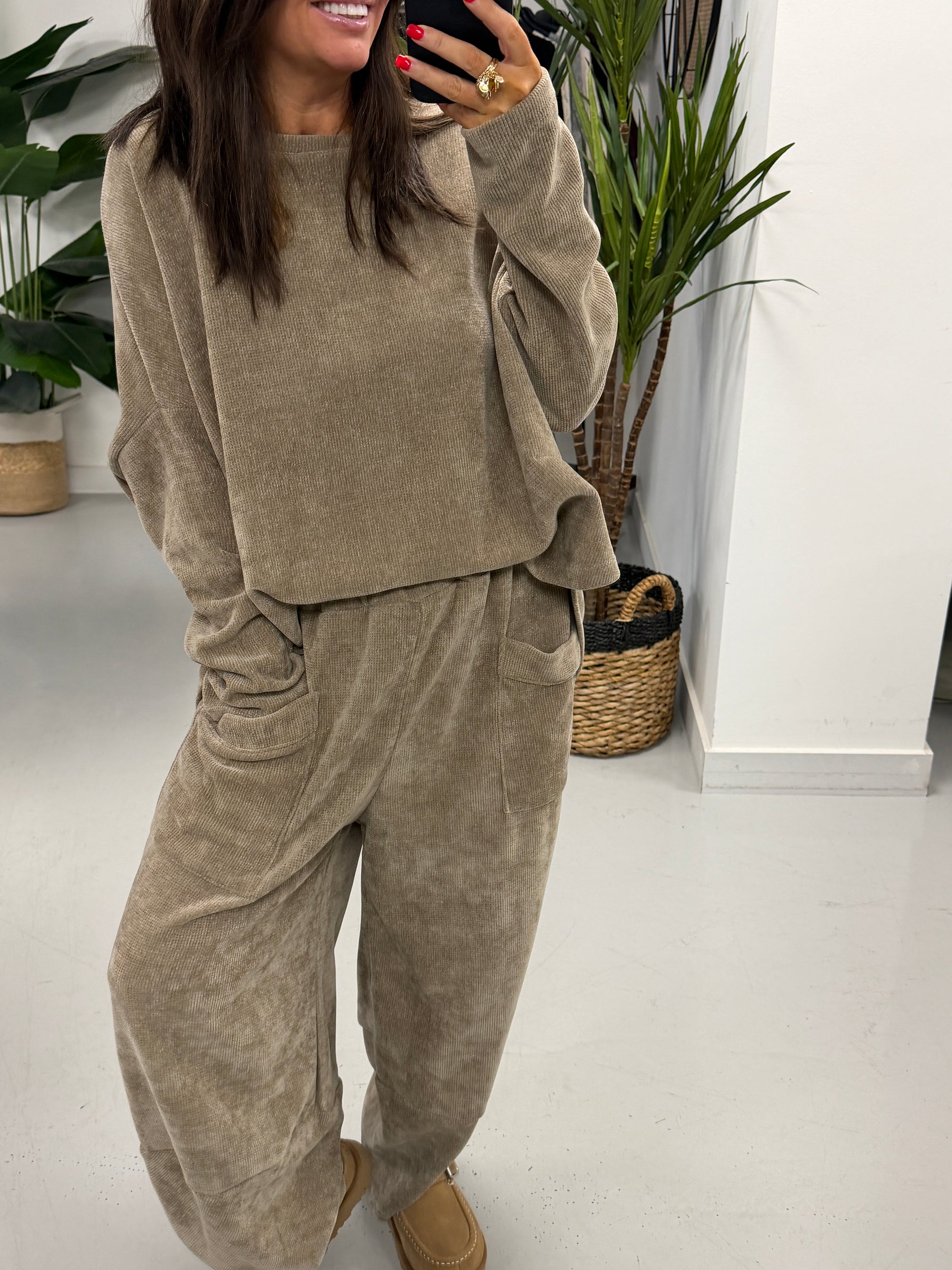 The Big Softie Lounge Set - Soft Camel