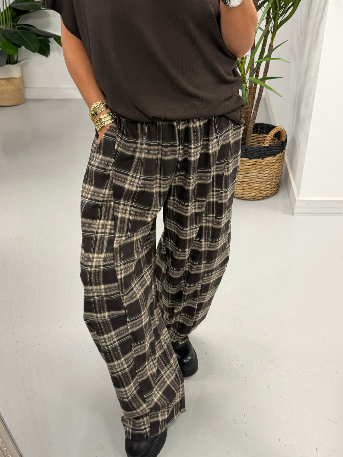 The Clyde Plaid Barrel Trousers - Chocolate  (Size 12-16)