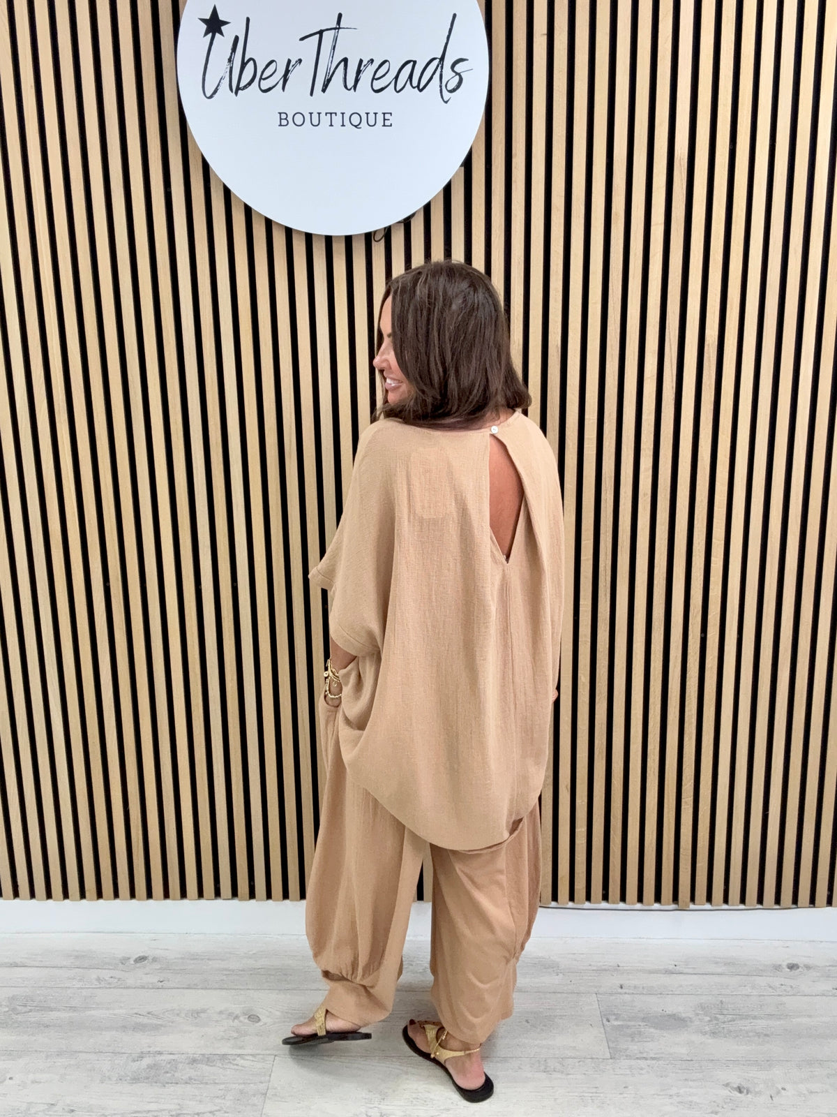 Sahara Split Button Back - Camel