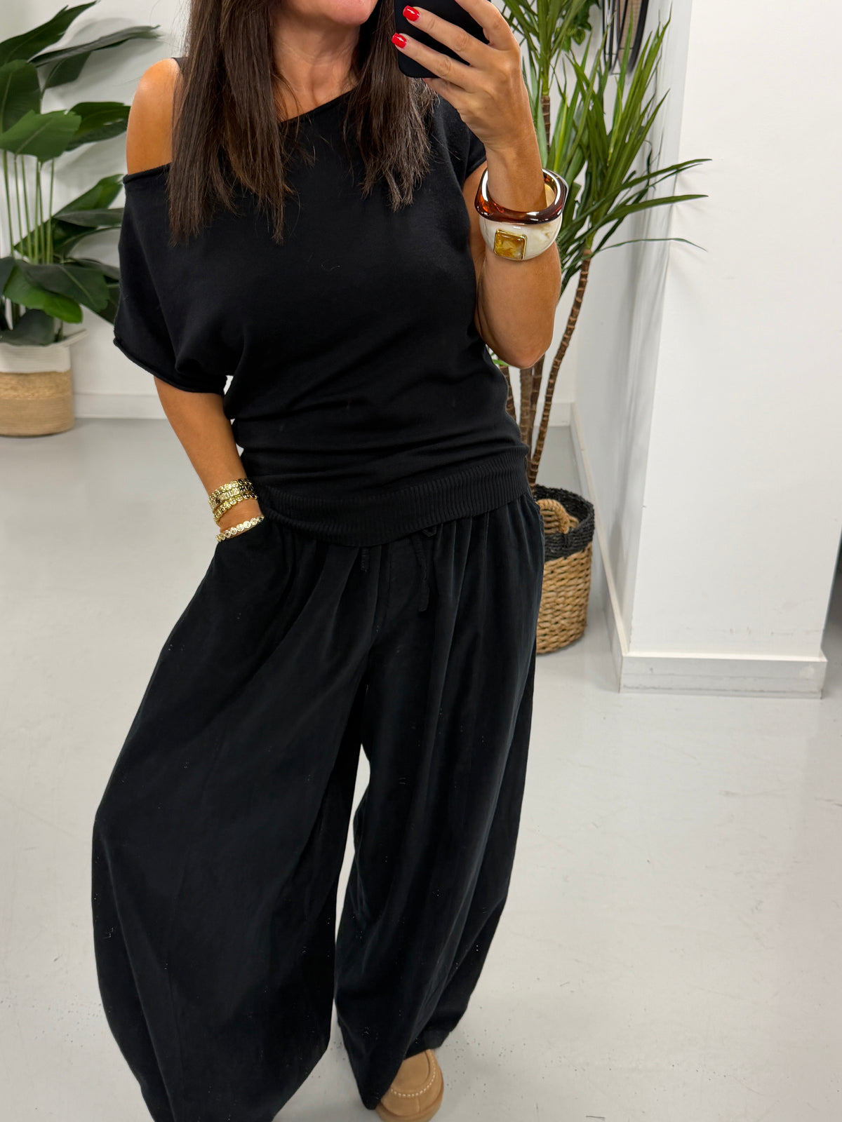 The Barrel Drawstring Needlecord Joggers - Black (Size 10-16)
