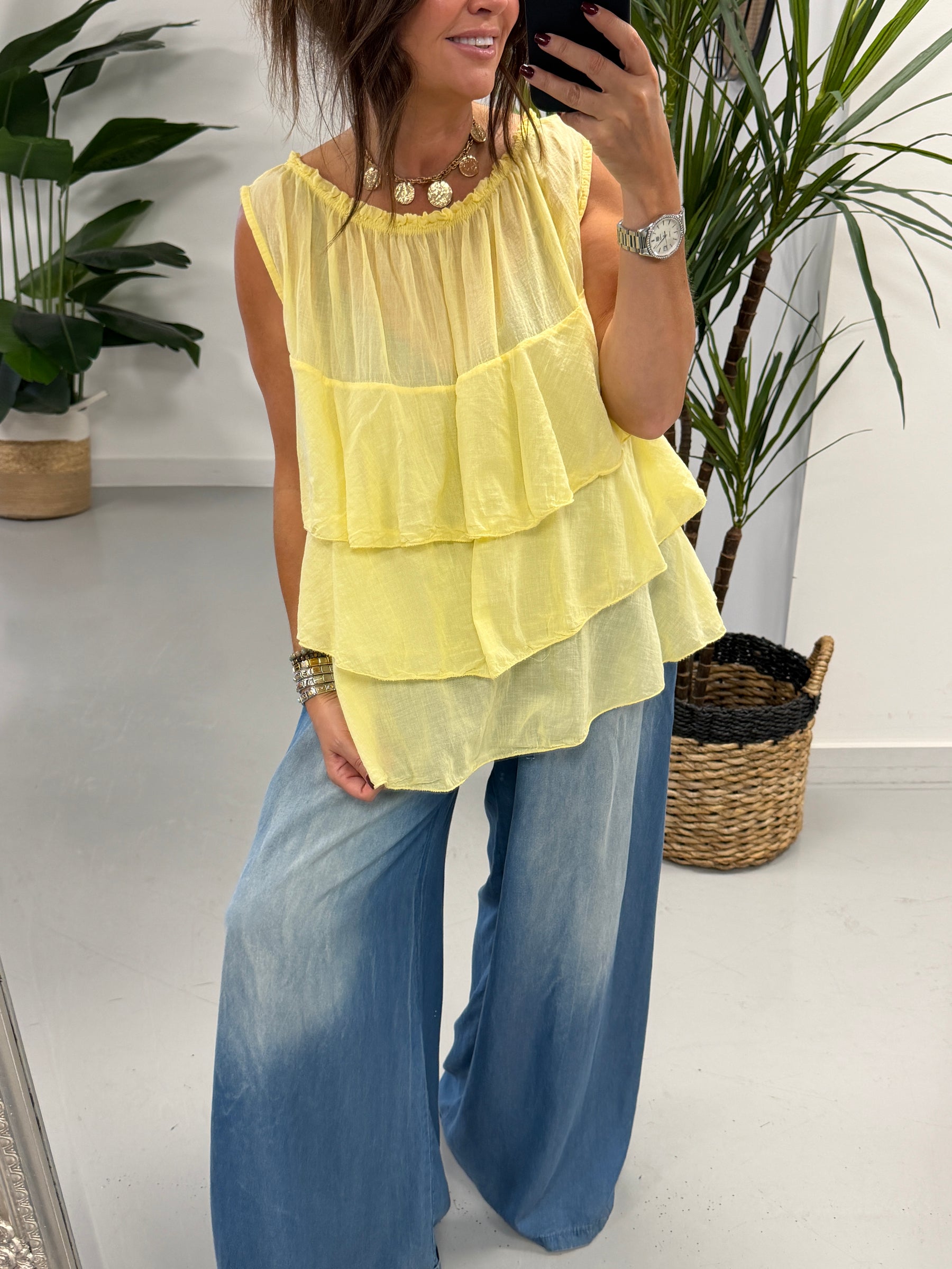 The Rio Ruffle Top - Lemon