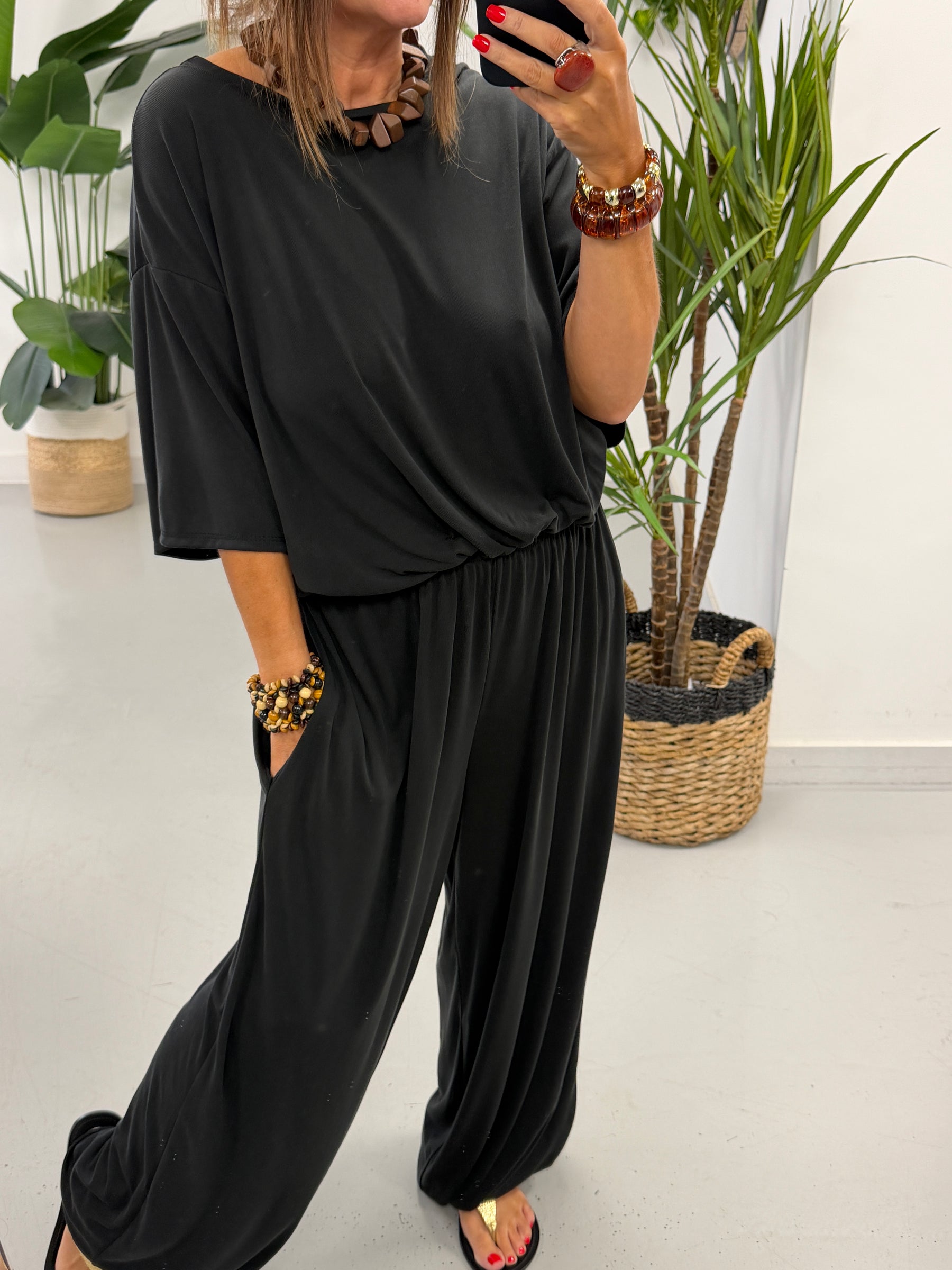 The Weekend Slouch Ribbed Co-Ord - Black
