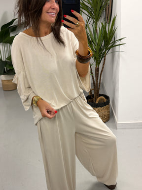 The UTB Weekend Slouch Co-Ord - Cream (Size 2)