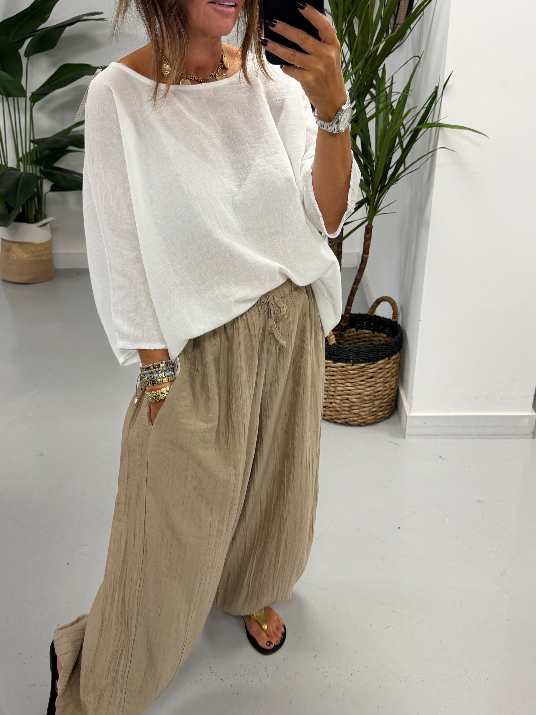 The OG TicToc Crinkle Balloon Trousers - Mushroom