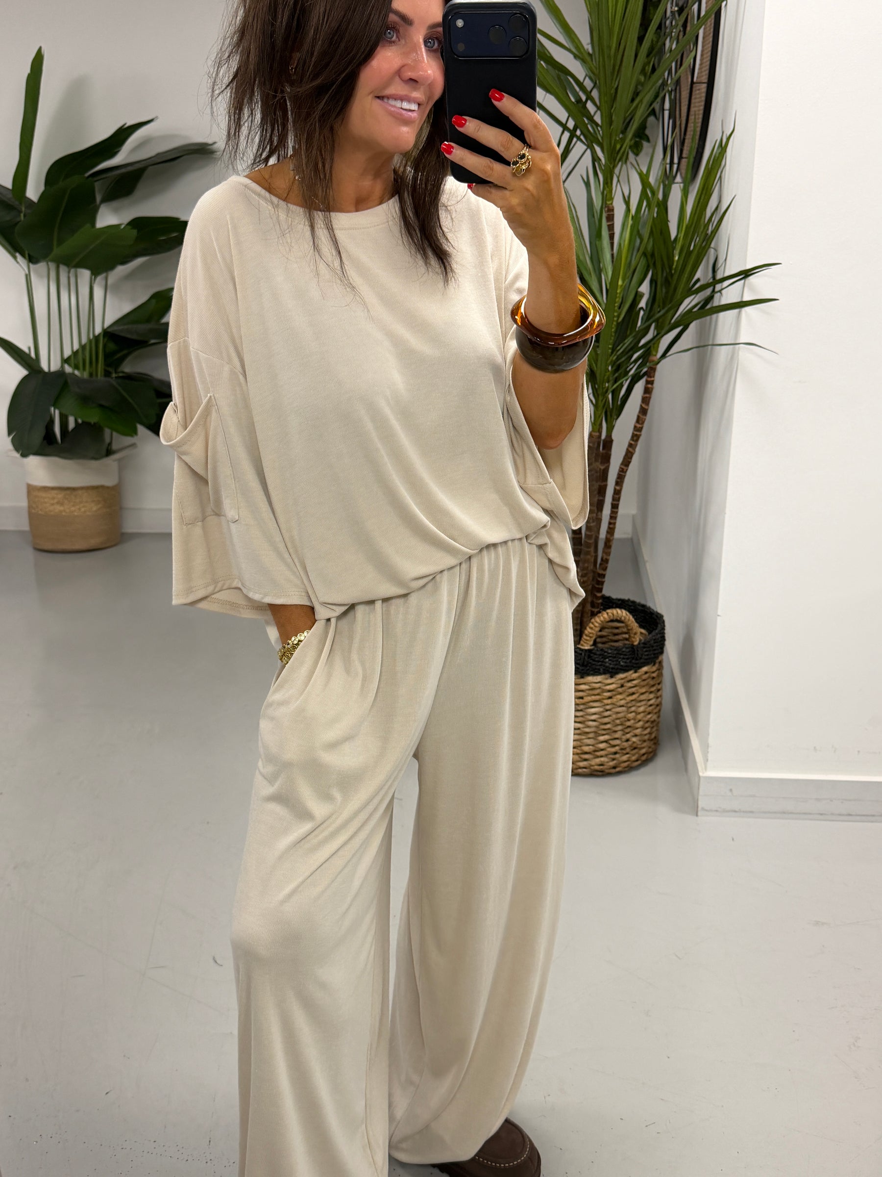 The UTB Weekend Slouch Co-Ord - Cream (Size 2)
