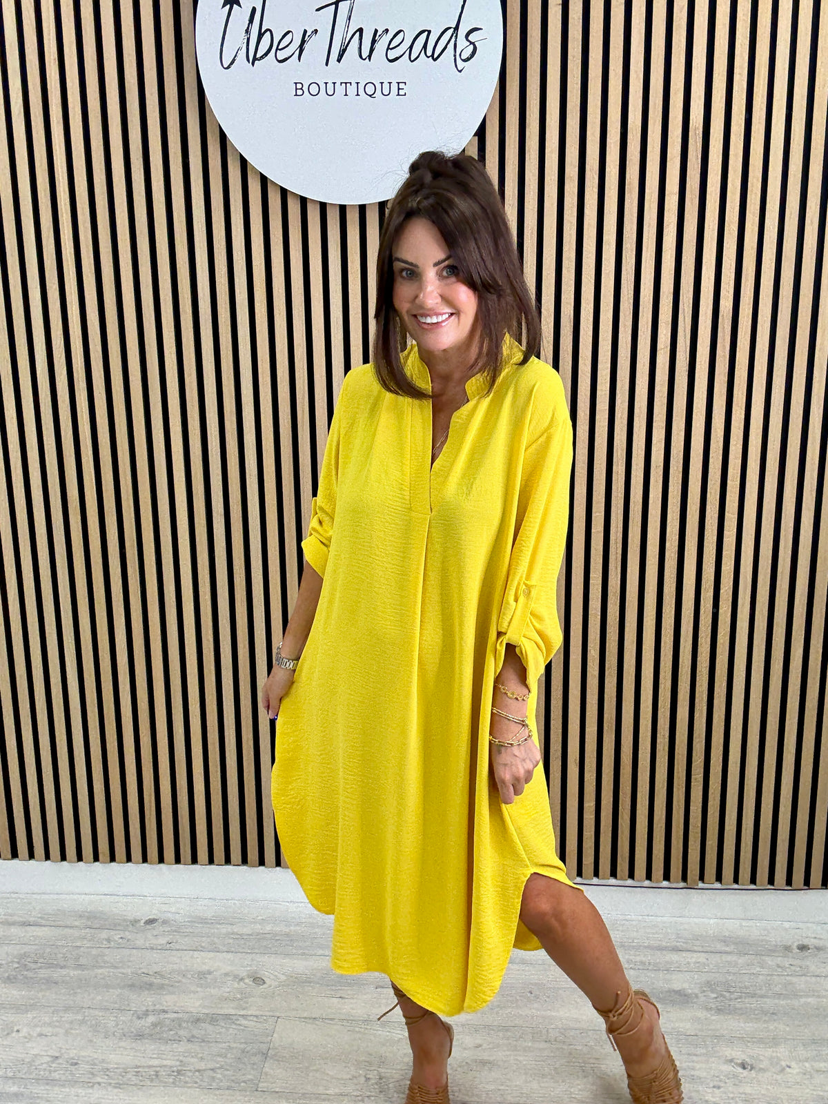 The Basic Button Sleeve - Yellow