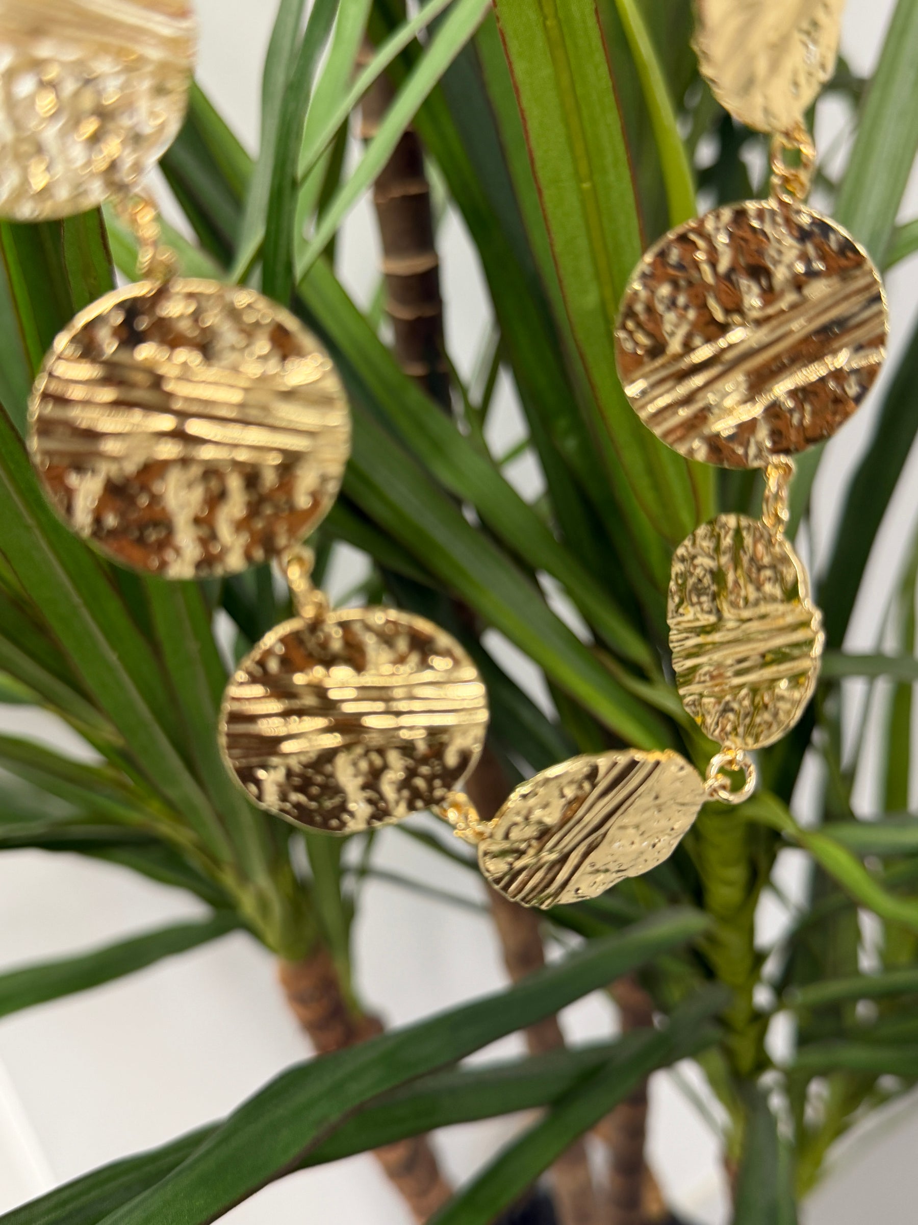 Gold Disc Necklace