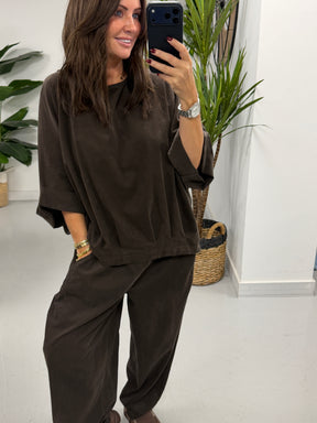 The Barrel Needlecord Joggers - Chocolate (Size 8-12)