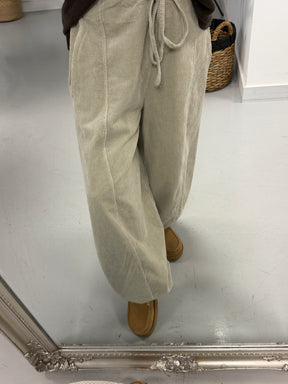 Cord Drawstring Barrel Trousers - Cream (Size 12-16)